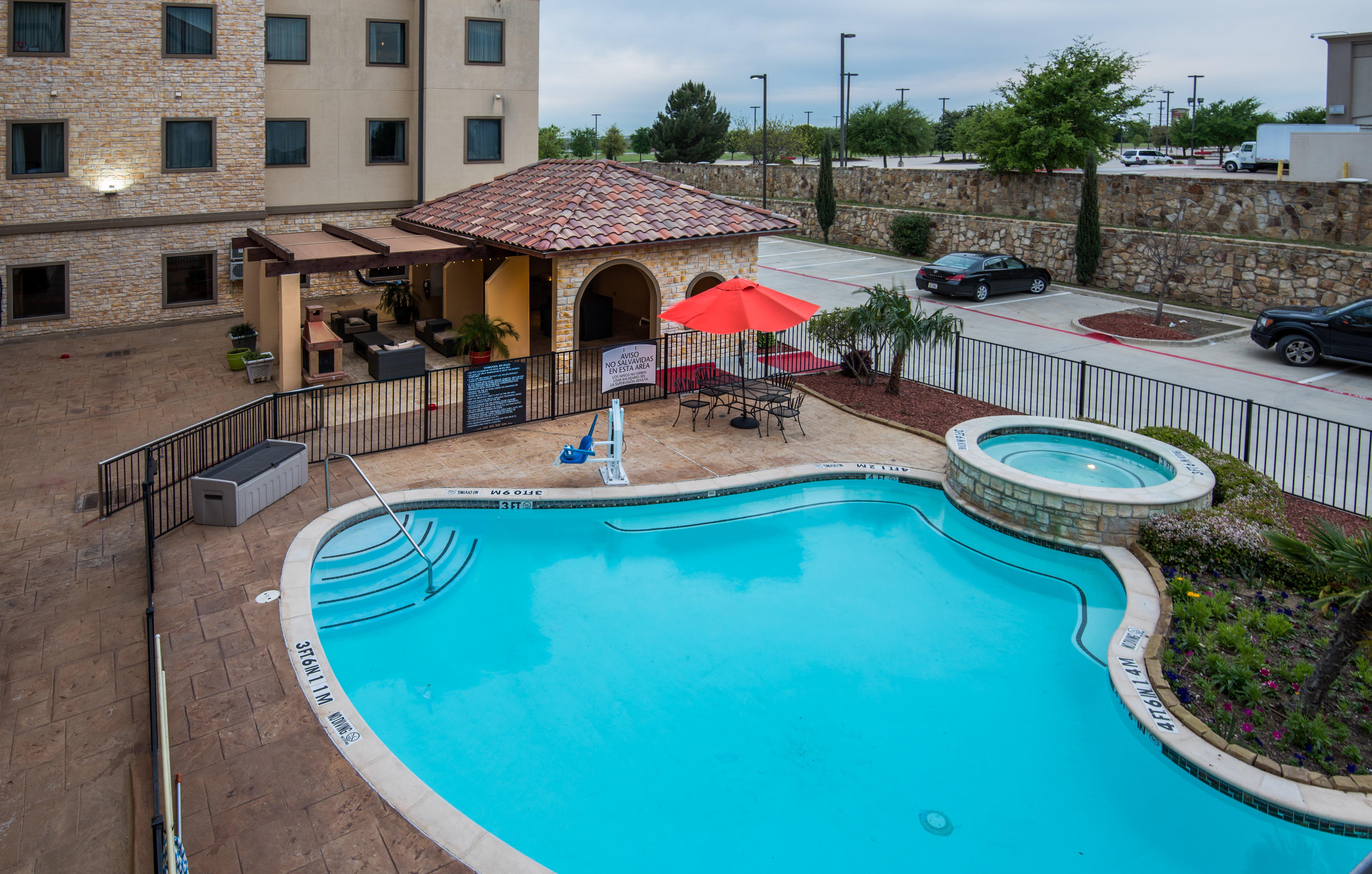 Staybridge Dfw Airport North By Ihg 3*